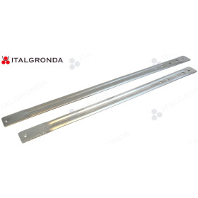 BANDELLE IN ACCIAIO INOX DI SPESSORE 15/10 CON DOPPIA NERVATURA.
Disponibile nelle lunghezze: 30 - 45 - 50 - 60 CM